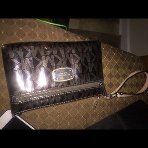 Michael Kore Wallet